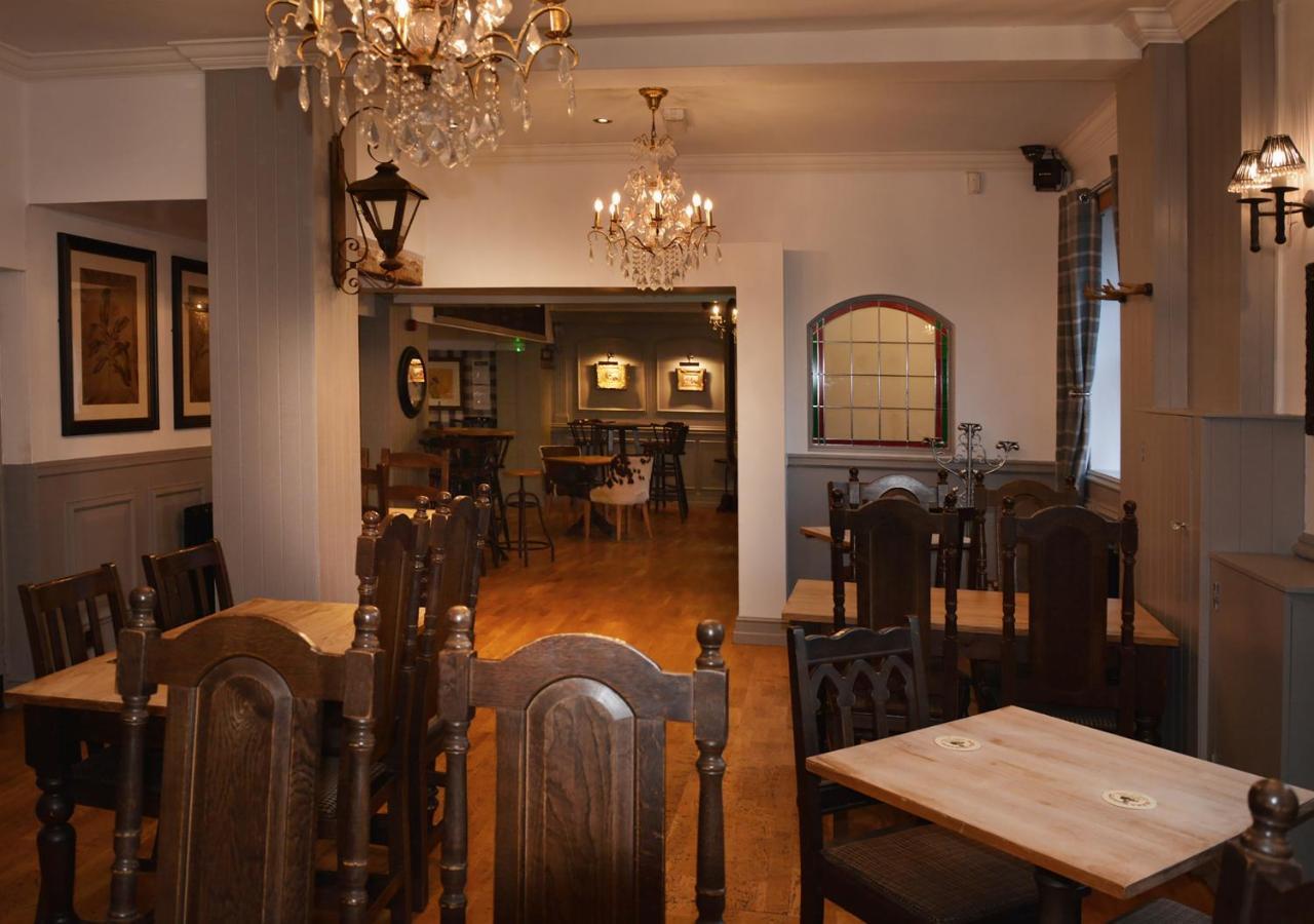 The Bell Shifnal Hotel ภายนอก รูปภาพ